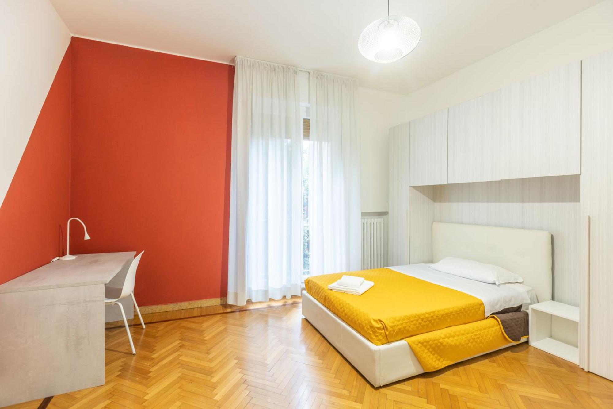 La Finestra Sul Centro, Bologna By Short Holidays ภายนอก รูปภาพ