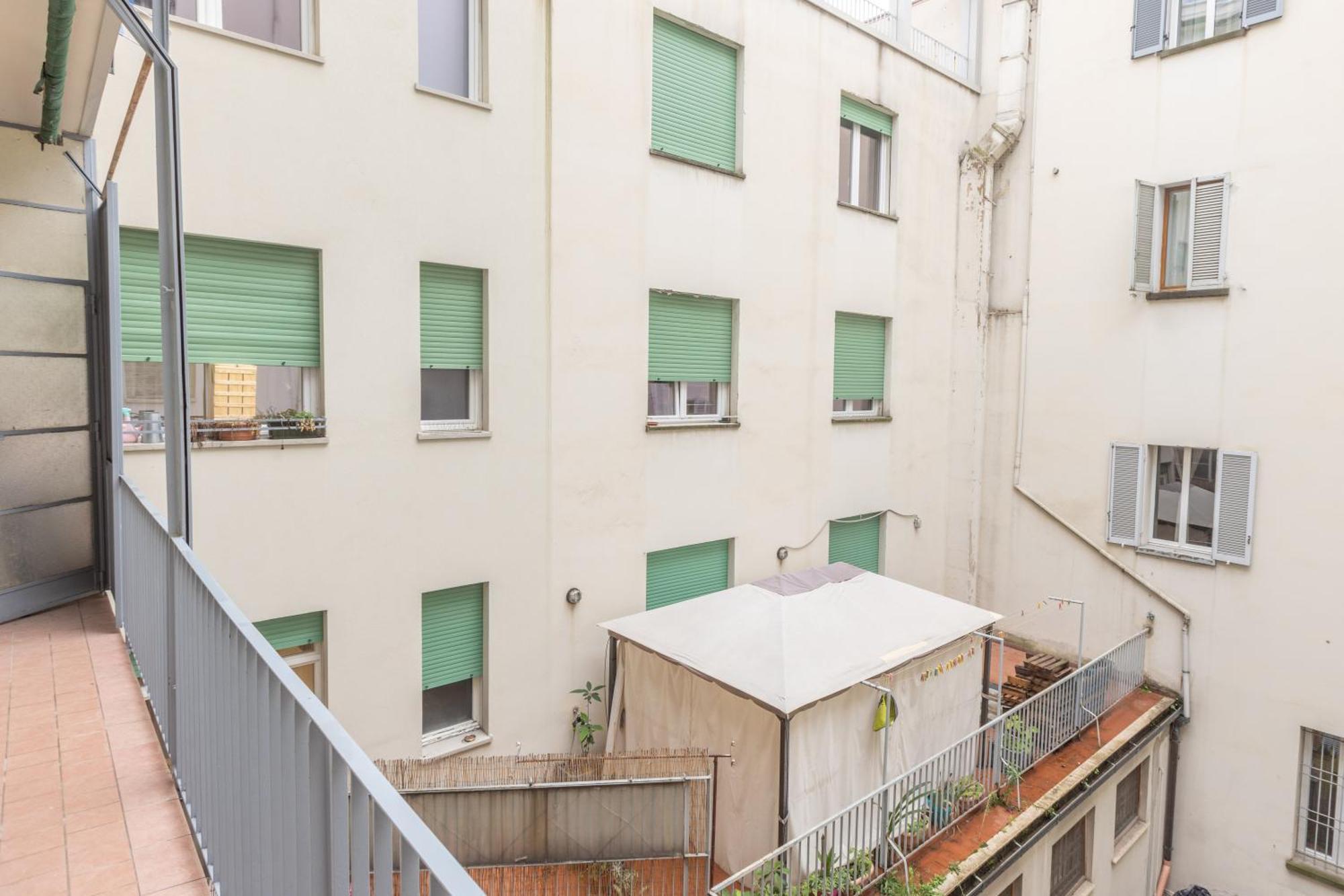 La Finestra Sul Centro, Bologna By Short Holidays ภายนอก รูปภาพ