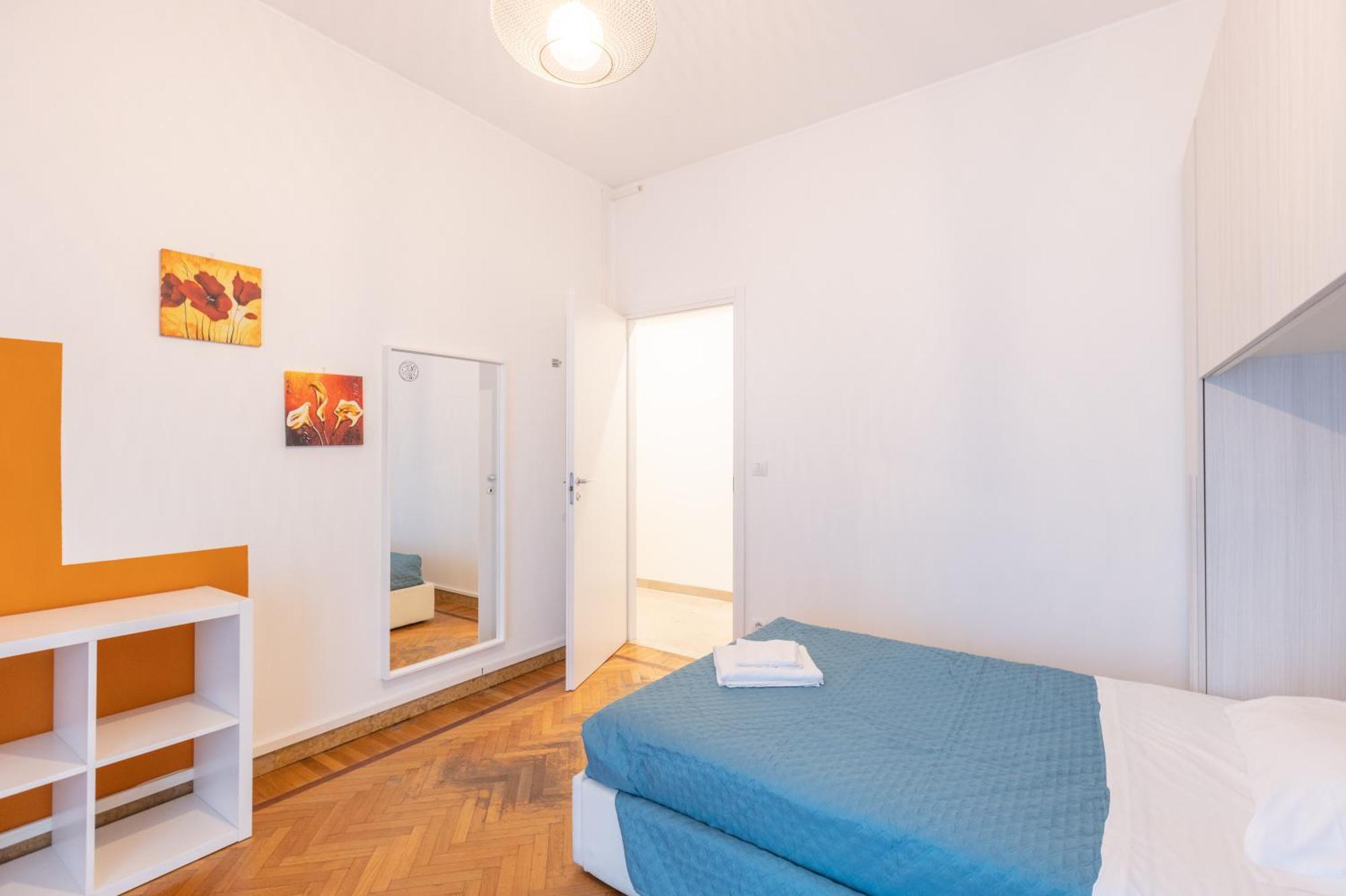 La Finestra Sul Centro, Bologna By Short Holidays ภายนอก รูปภาพ